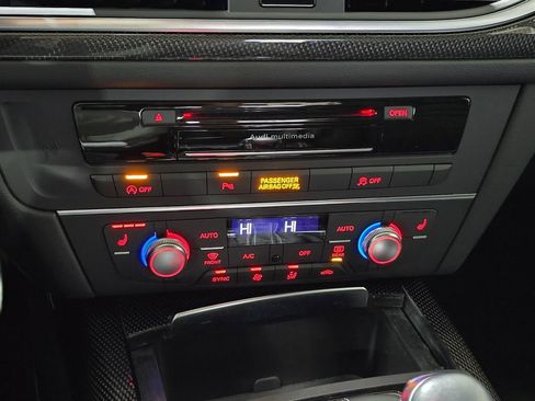 Used 2018 Audi S6 Premium Plus image 14