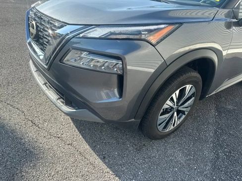 Used 2023 Nissan Rogue SV AWD/4WD image 10