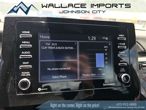 Used 2024 Toyota Camry SE image 12