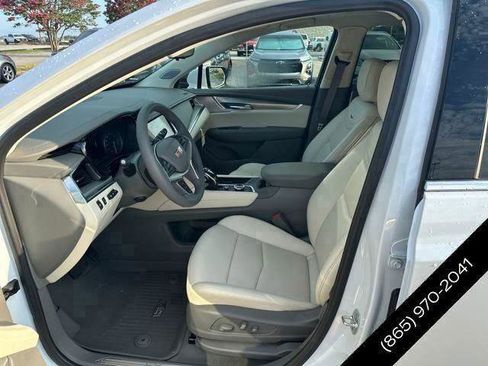 New 2025 Cadillac XT5 Premium Luxury w/ Technology Package image 9