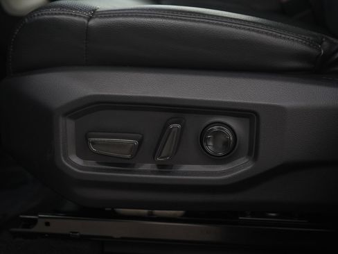 Used 2023 Toyota Tundra Limited w/ TRD Off-Road Package AWD/4WD image 29