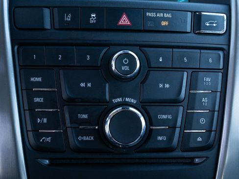 Used 2015 Buick Verano Convenience image 31