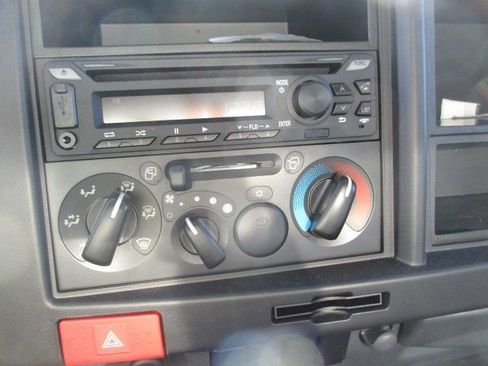 New 2024 Chevrolet Low Cab Forward image 9