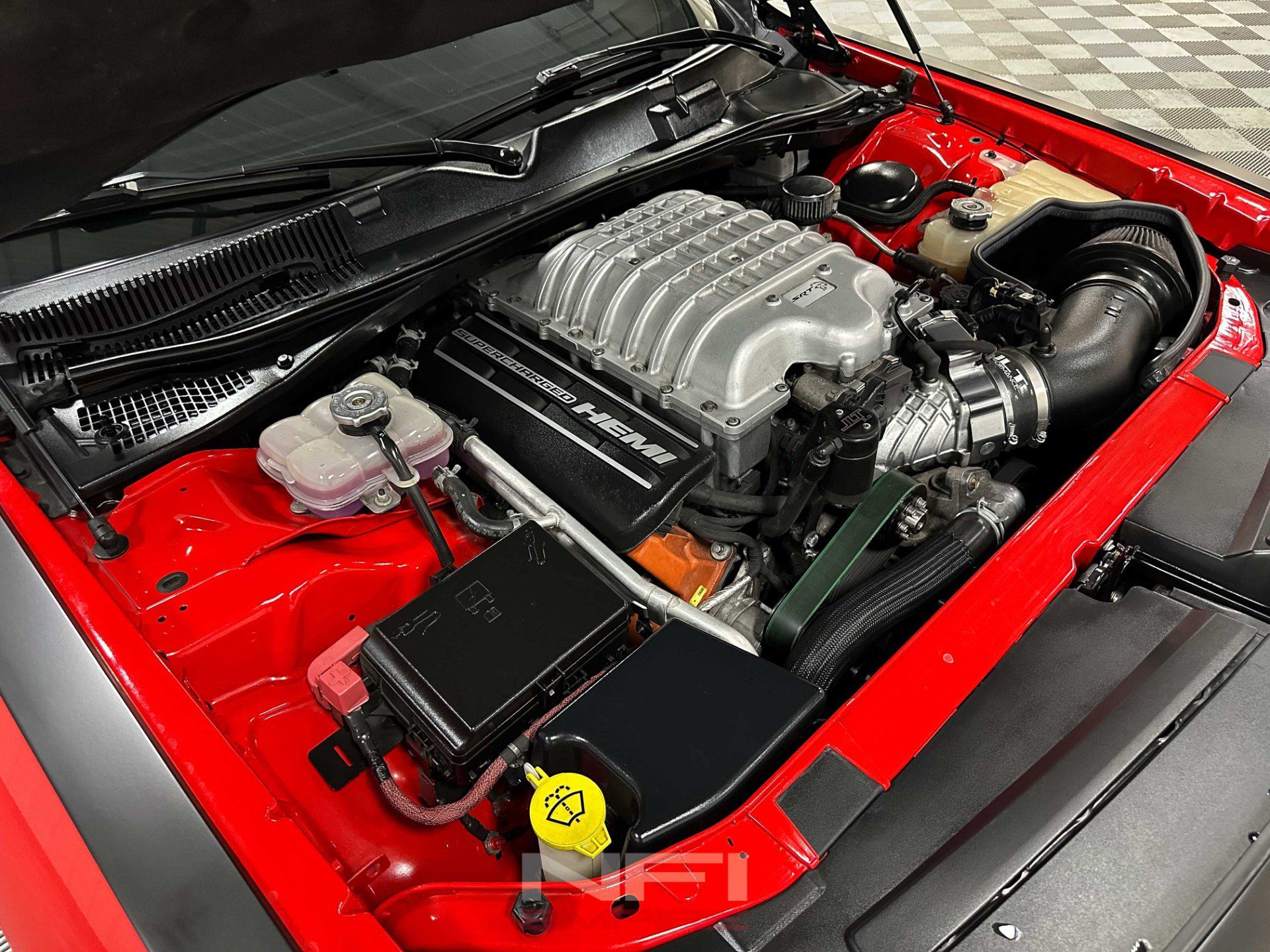 Used 2016 Dodge Challenger SRT Hellcat RWD image 41