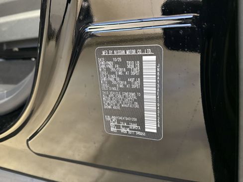 New 2026 Nissan Armada SV image 36