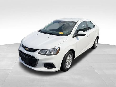 Used 2020 Chevrolet Sonic LT w/ Convenience Package FWD image 7