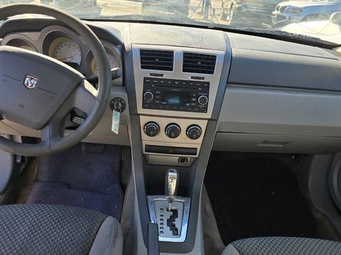Used 2008 Dodge Avenger SE image 9