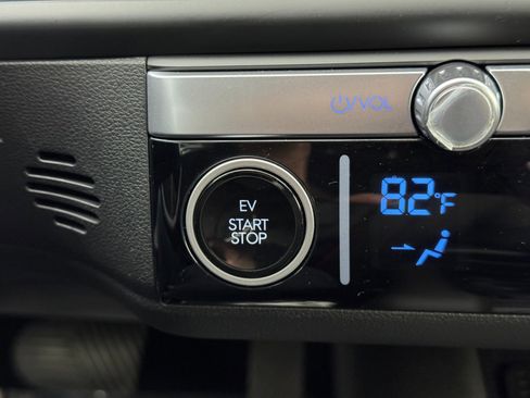 Used 2024 Hyundai Ioniq 6 SEL image 22