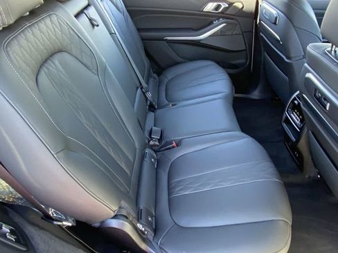 New 2025 BMW X7 M60i w/ Climate Comfort Package image 13