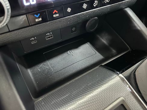 Used 2022 Mitsubishi Outlander SEL image 29