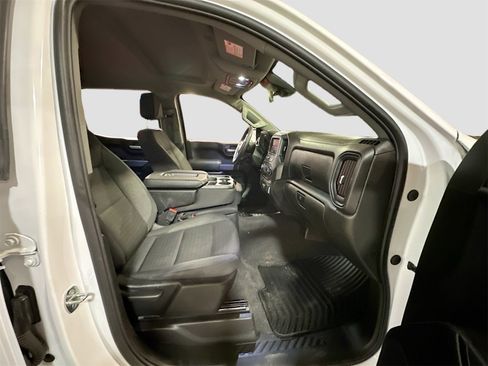 Used 2024 Chevrolet Silverado 1500 Custom w/ Turbomax Blackout Package image 26