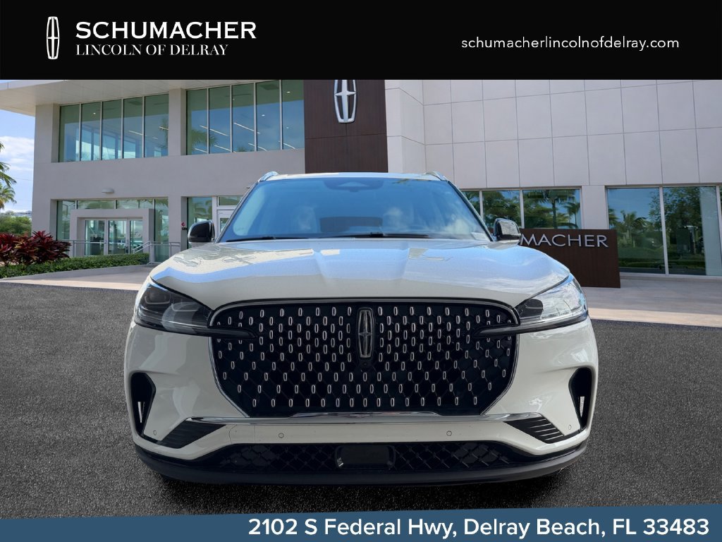 New 2026 Lincoln Aviator Reserve w/ Illumination Package RWD image 2
