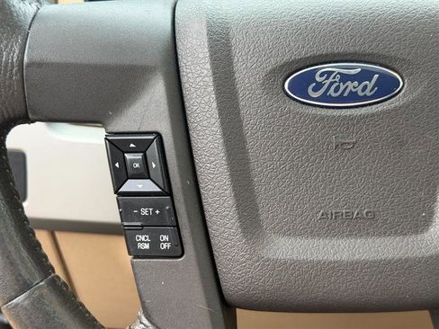 Used 2011 Ford F150 Lariat w/ Lariat Chrome Pkg AWD/4WD image 38