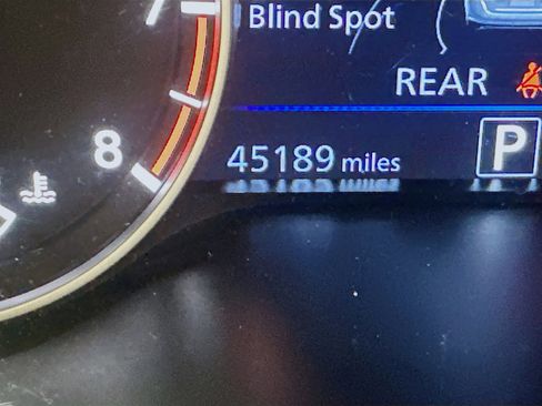 Used 2024 Nissan Altima 2.5 SV image 19