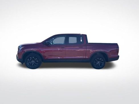 Used 2023 Honda Ridgeline Sport image 2