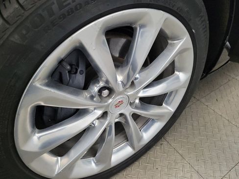 Used 2013 Cadillac XTS Premium image 31