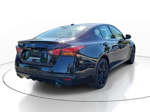 New 2026 Nissan Altima 2.5 SR FWD image 7