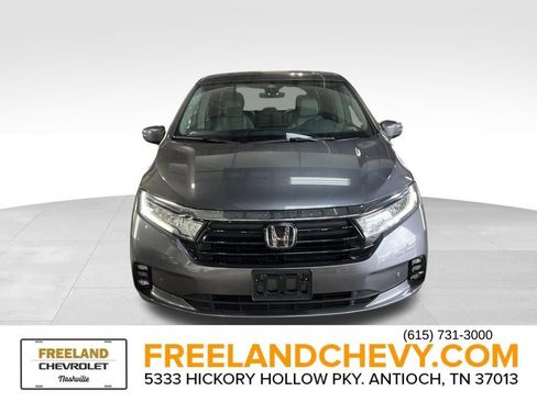 Used 2023 Honda Odyssey Elite image 2