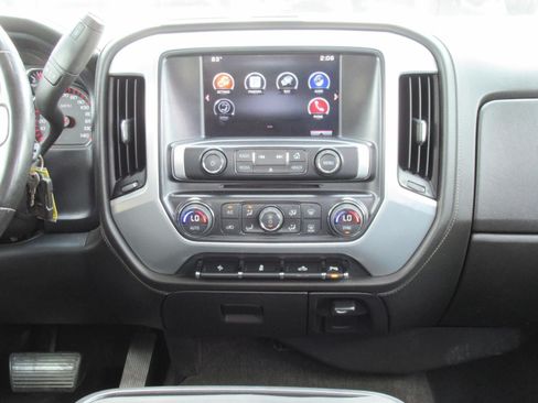 Used 2015 GMC Sierra 1500 SLE w/ SLE Value Package RWD image 16
