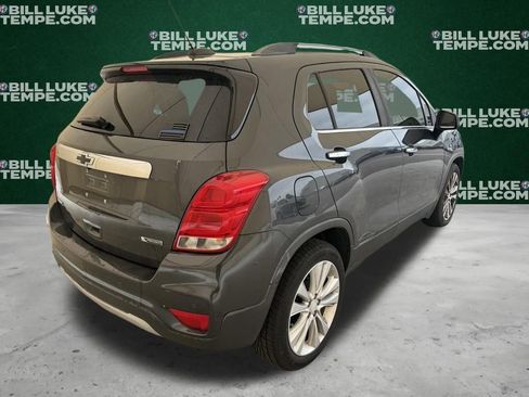 Used 2017 Chevrolet Trax Premier w/ LPO, Cargo Package FWD image 6