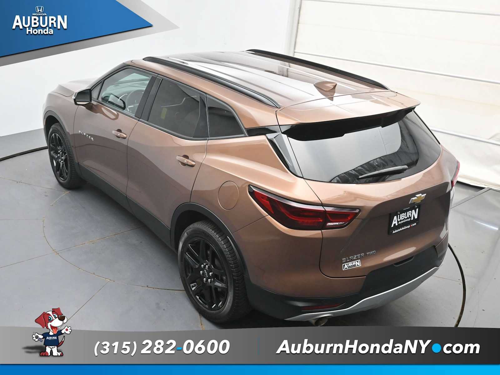 Used 2024 Chevrolet Blazer LT AWD/4WD image 38