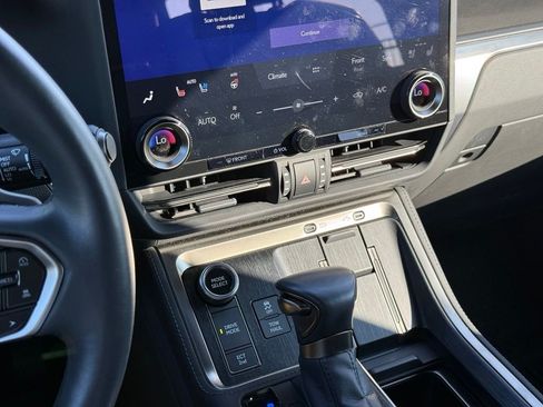 Certified 2024 Lexus GX 550 AWD/4WD image 38