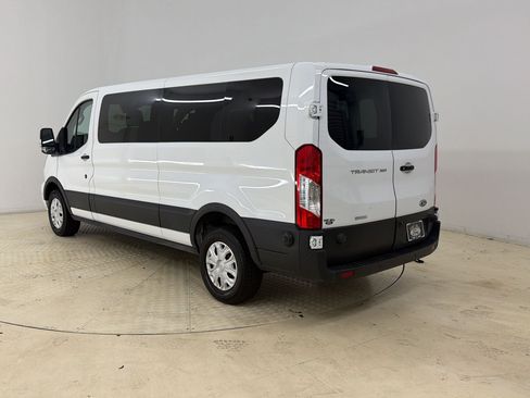 Used 2024 Ford Transit 350 XLT RWD image 3