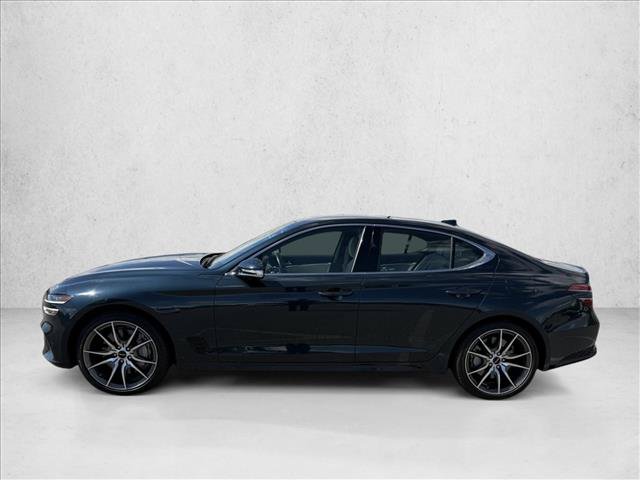 Used 2025 Genesis G70 2.5T RWD image 9