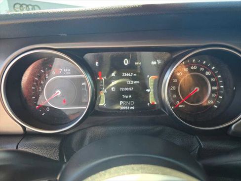 Used 2019 Jeep Wrangler Unlimited Rubicon AWD/4WD image 24