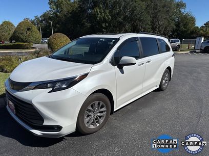 Certified 2025 Toyota Sienna XLE