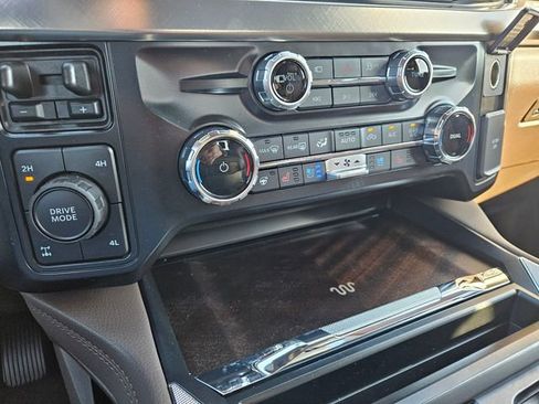 New 2026 Ford F250 King Ranch w/ FX4 Off-Road Package image 29