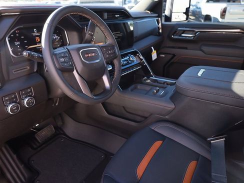 New 2026 GMC Sierra 3500 AT4 AWD/4WD image 12