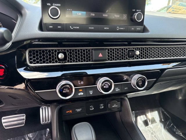 Certified 2026 Honda Civic Sport image 25