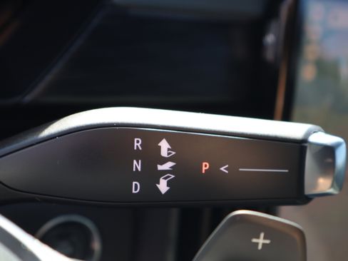 New 2026 GMC Acadia AT4 w/ Super Cruise Package image 36