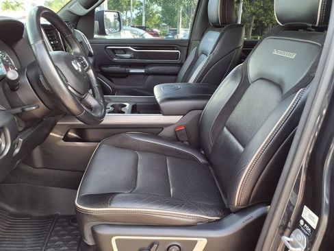 Used 2021 RAM 1500 Laramie w/ Sport Appearance Package AWD/4WD image 25