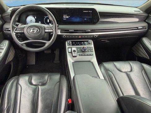 Used 2023 Hyundai Palisade Calligraphy image 10