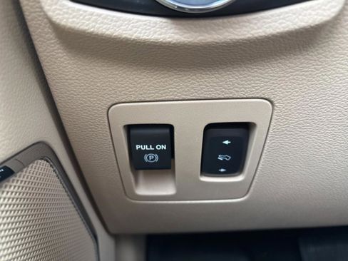 Used 2018 Ford F150 Lariat w/ Equipment Group 502A Luxury image 25