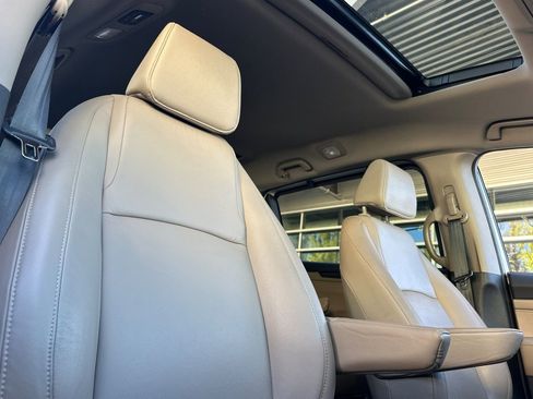 Used 2019 Honda Odyssey EX-L image 10