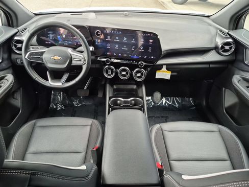 Used 2024 Chevrolet Blazer EV LT AWD/4WD image 23