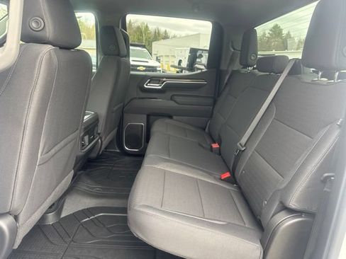New 2026 Chevrolet Silverado 1500 RST w/ Redline Edition AWD/4WD image 29