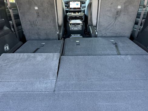 New 2025 Jeep Wagoneer Series II image 15