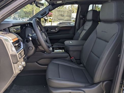 New 2026 GMC Yukon Denali w/ Denali Reserve Package AWD/4WD image 20