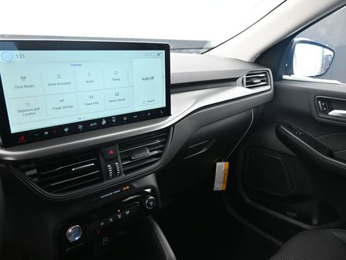 New 2026 Ford Escape Base w/ Class II Trailer Tow Package image 21