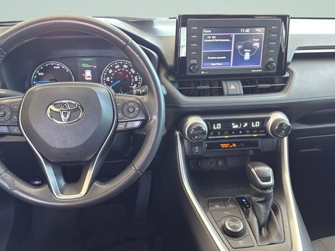 Used 2022 Toyota RAV4 SE AWD/4WD image 23