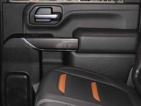 Used 2021 GMC Sierra 3500 AT4 w/ AT4 Premium Plus Package image 21