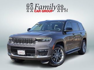 Used 2023 Jeep Grand Cherokee L Summit w/ Advanced Protech Group IV AWD/4WD video 1