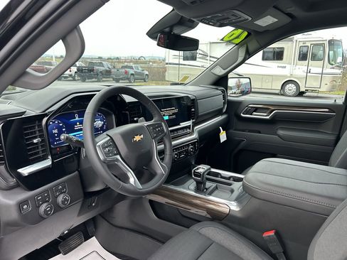 New 2026 Chevrolet Silverado 1500 LT w/ Z71 Off-Road Package image 25