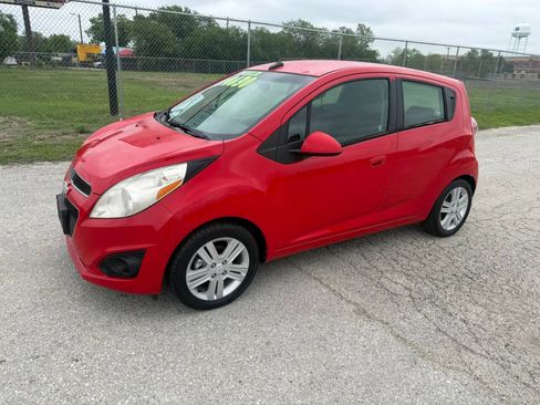 Used 2014 Chevrolet Spark LS FWD image 2