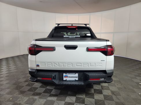 Used 2024 Hyundai Santa Cruz SEL w/ Activity Package image 6