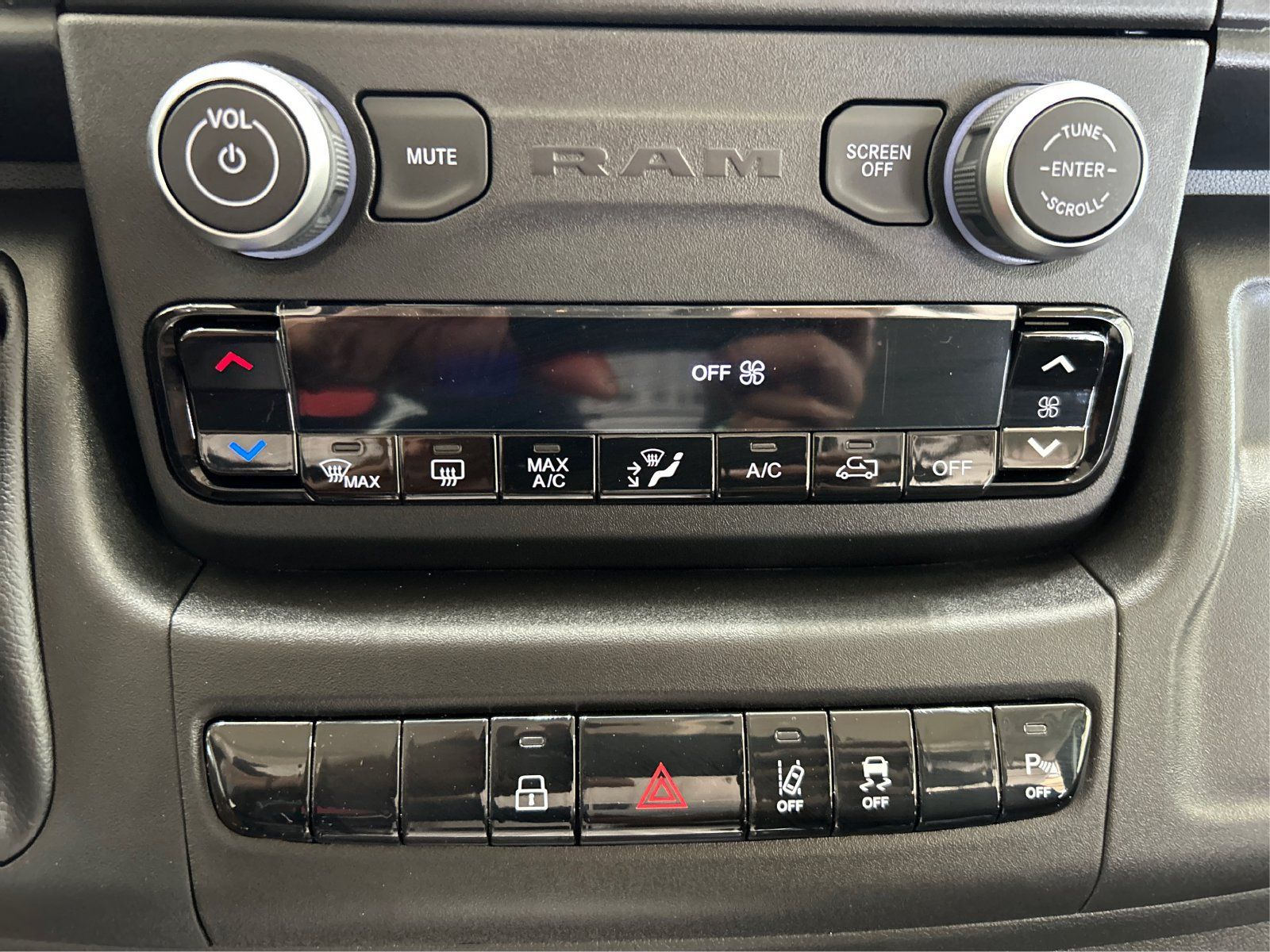 New 2027 RAM ProMaster 2500 w/ Safety Group FWD image 26